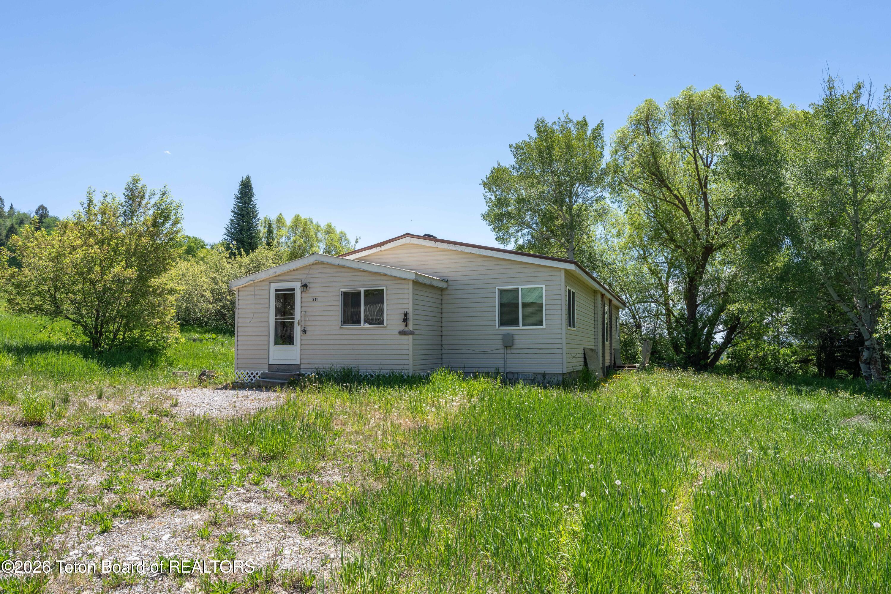 1-2 Lever Springs Road Alpine, WY 83128 - Photo 14 of 89 LeverSpring_JGPhoto-2
