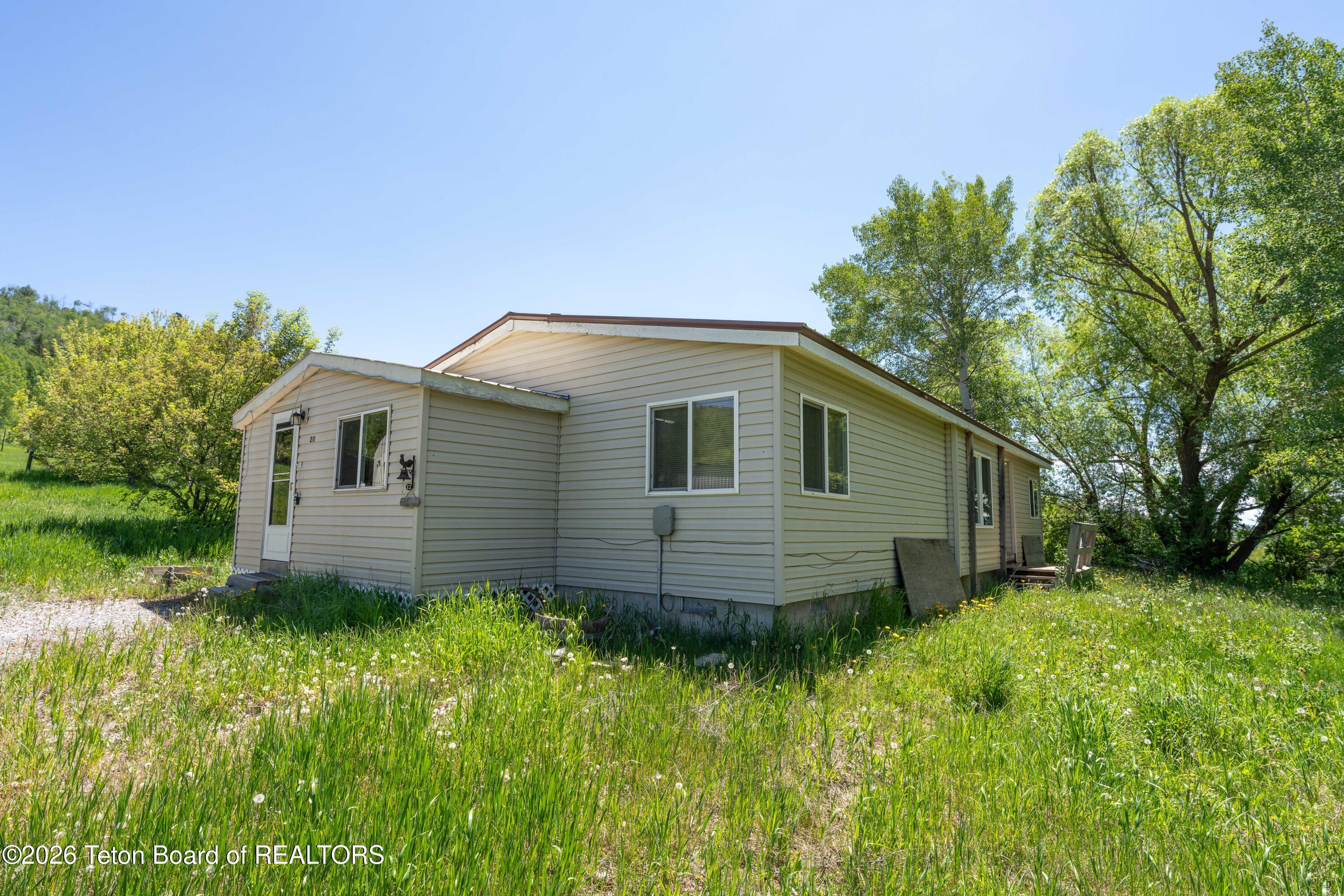 1-2 Lever Springs Road Alpine, WY 83128 - Photo 26 of 89 LeverSpring_JGPhoto-18