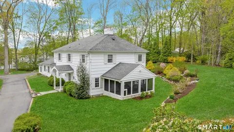 $2,875,000 | 31 Stephanie Lane, Darien, CT 06820