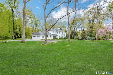 $2,875,000 | 31 Stephanie Lane, Darien, CT 06820