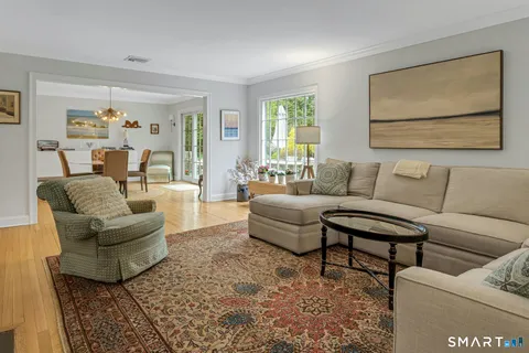 $2,875,000 | 31 Stephanie Lane, Darien, CT 06820