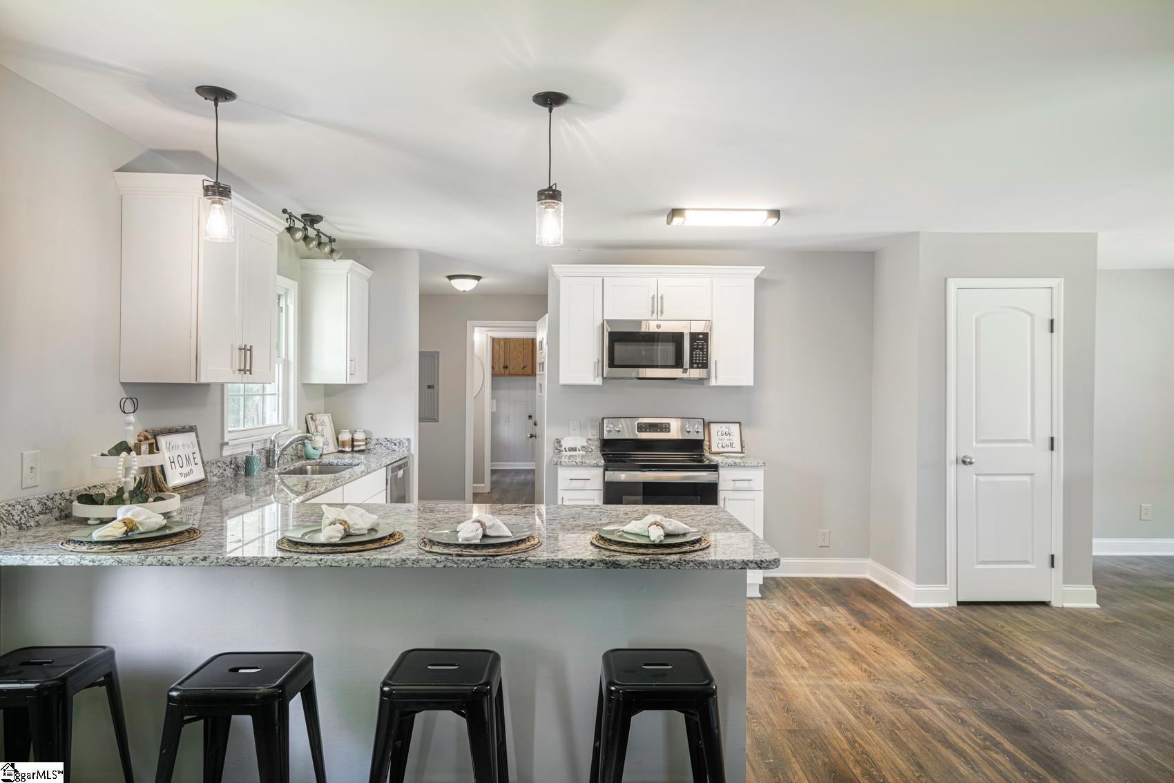 1853 Mt Bethel Road Ware Shoals, SC 29692 - Photo 11 of 33 Gallery Image 11