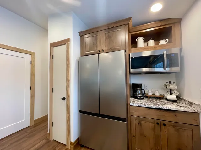 $2,600 | 75512 County Road 665, Lawton, MI 49065