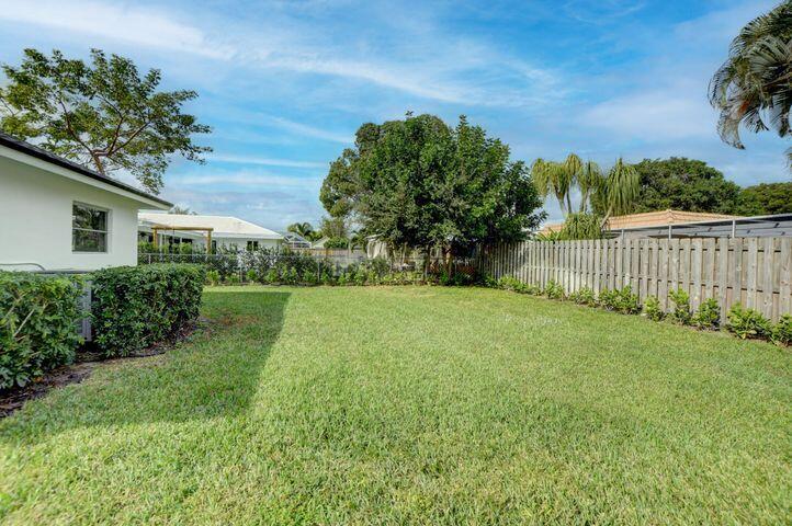 1333 Southwest 13th Place Boca Raton, FL 33486 - Photo 26 of 28 20211216122128919839000000-o