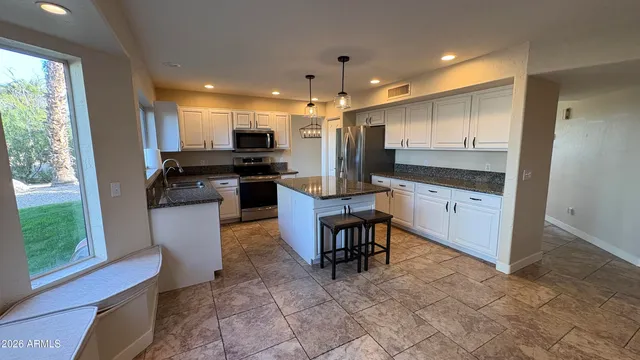 $3,295 | 19638 North 73rd Avenue, Glendale, AZ 85308