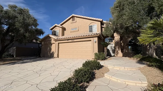 $3,295 | 19638 North 73rd Avenue, Glendale, AZ 85308