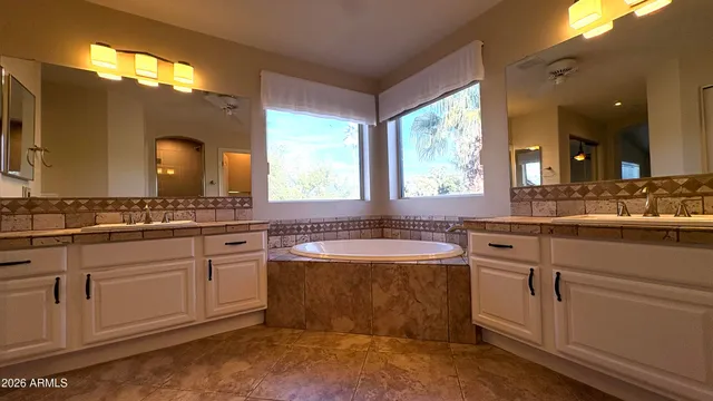 $3,295 | 19638 North 73rd Avenue, Glendale, AZ 85308