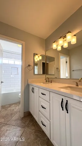 $3,295 | 19638 North 73rd Avenue, Glendale, AZ 85308