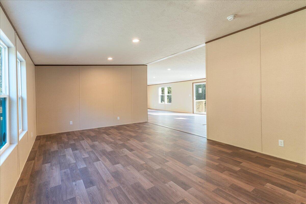 839 Warbonnet Road Springfield, SC 29146 - Photo 11 of 35