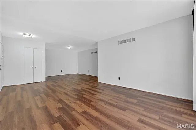 $111,000 | 10328 Forest Brook Lane, Unit H, St. Louis, MO 63146