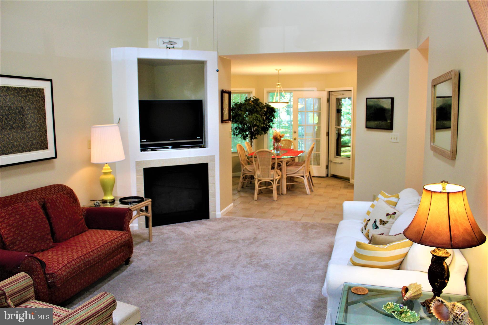 14 Gloucester Road Ocean Pines, MD 21811 - Photo 4 of 35 LR w/cathedral ceilings, skylights & gas FP