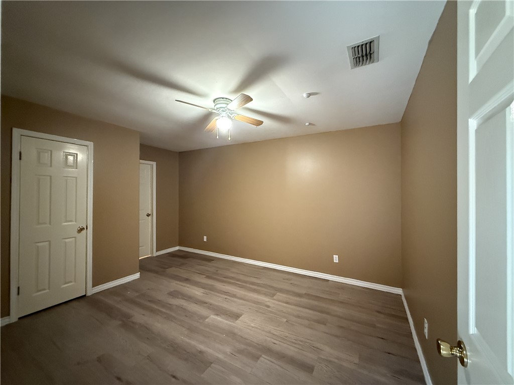 1818 Rodd Field Road, Unit E2 Corpus Christi, TX 78412 - Photo 12 of 25