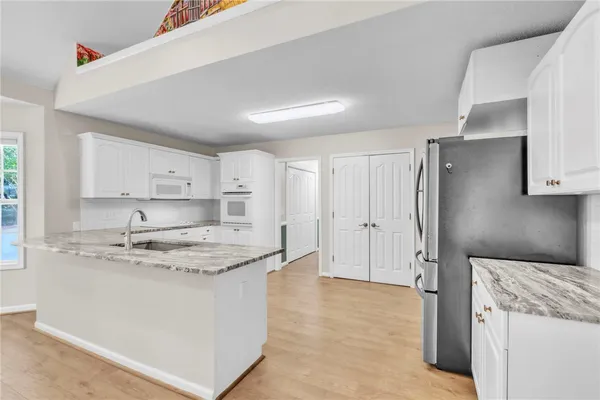 $419,000 | 200 Holly Chase Drive, Piedmont, SC 29673