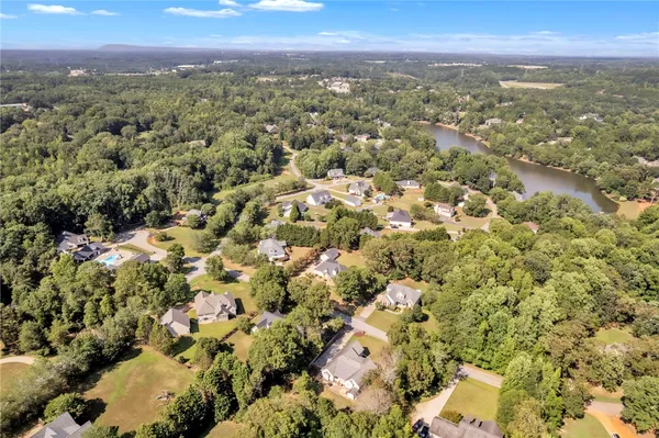 $419,000 | 200 Holly Chase Drive, Piedmont, SC 29673