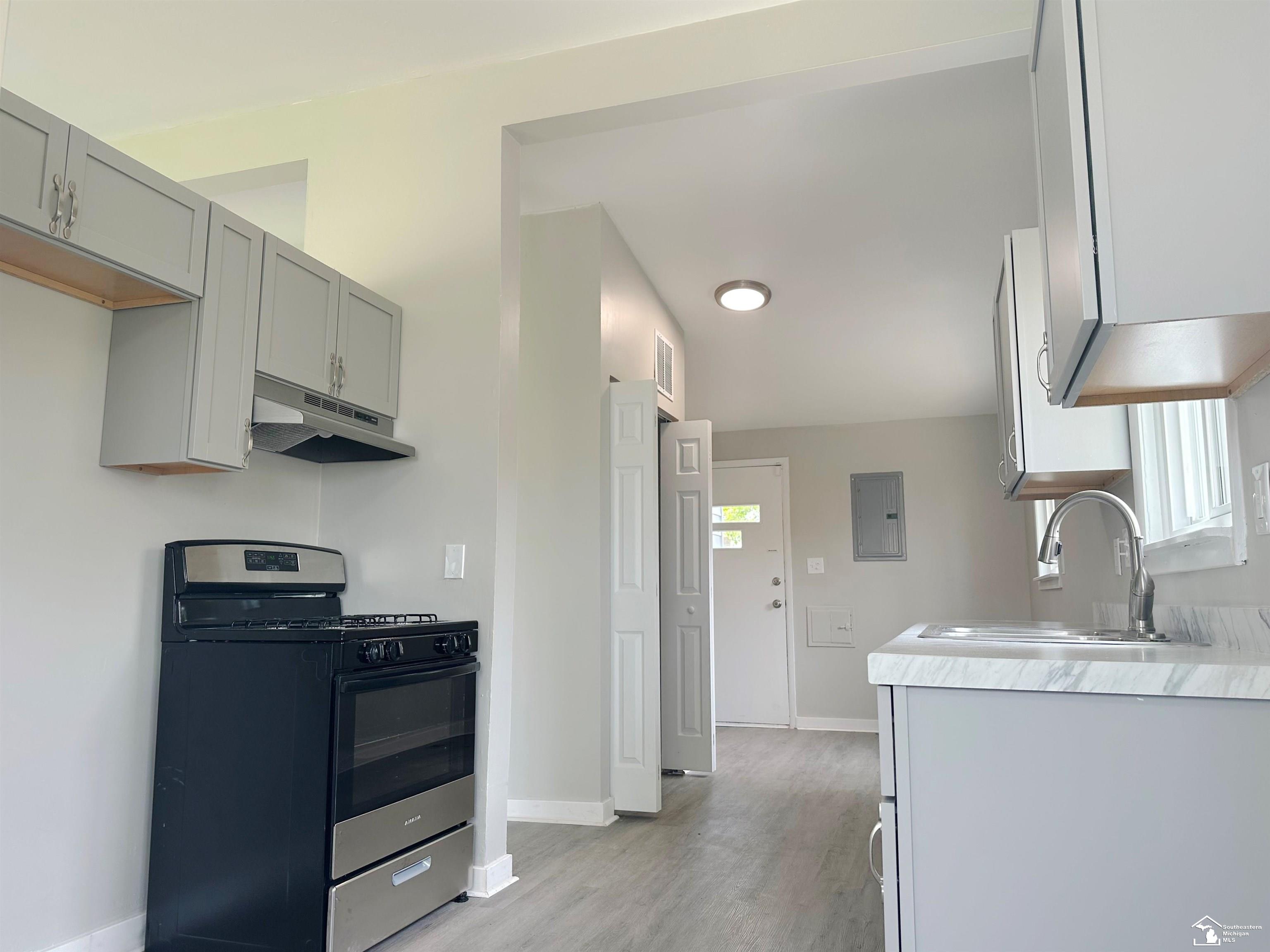 29219 York Street Inkster, MI 48141 - Photo 11 of 28 Gallery Image 11
