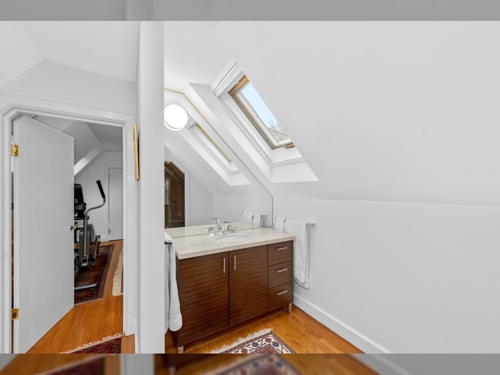 76 Ober Road, Unit 76 Newton, MA 02459 - Photo 16 of 32