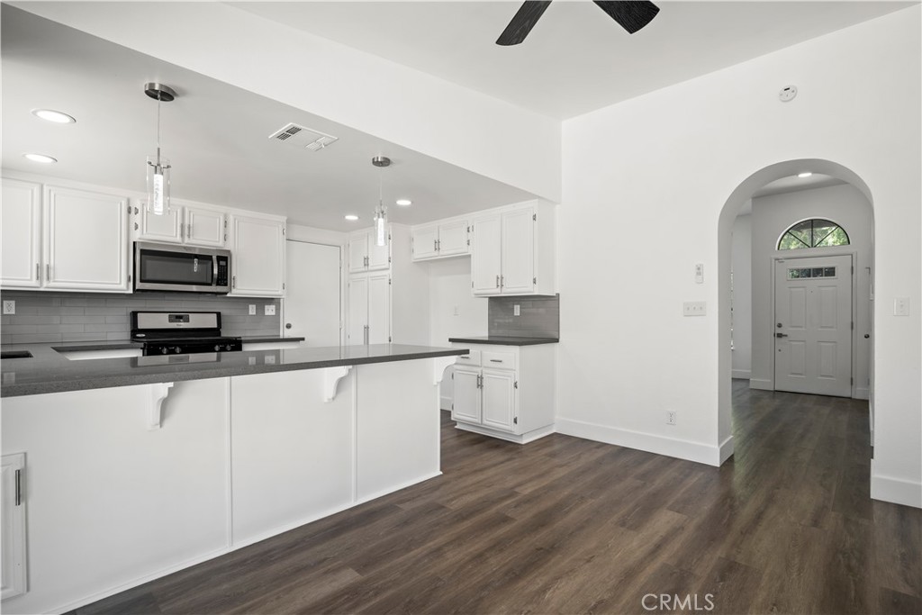 4225 Saddleback Road Palmdale, CA 93552 - Photo 20 of 61