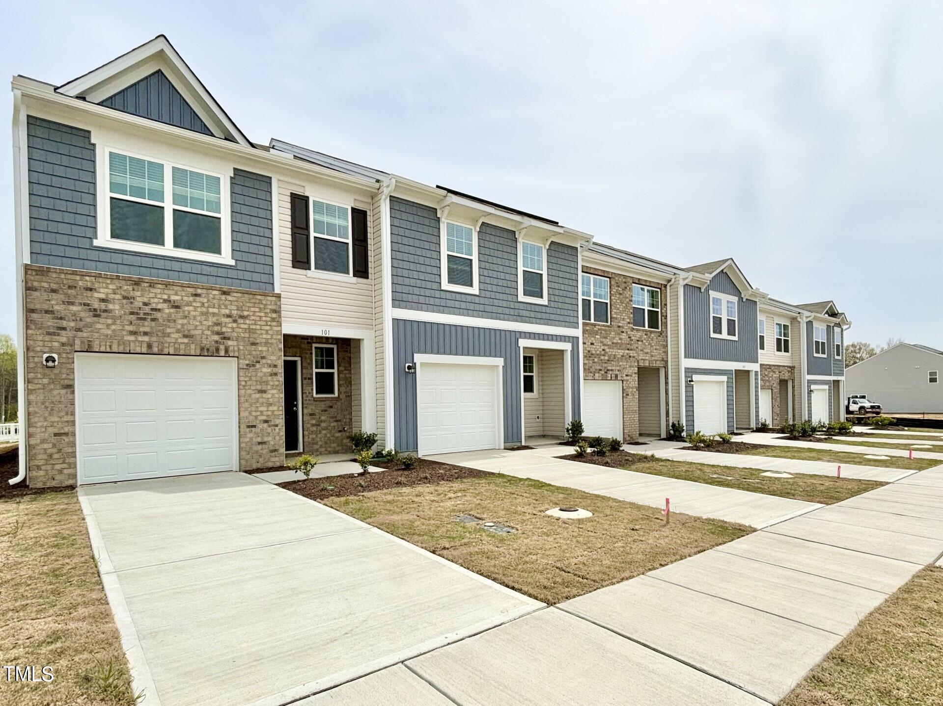 107 South Chubb Ridge Clayton, NC 27520 - Photo 4 of 32 50 TH 3