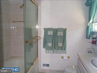 817 Johns Road Cherry Hill, NJ 08034 - Photo 5 of 6 Gallery Image 5