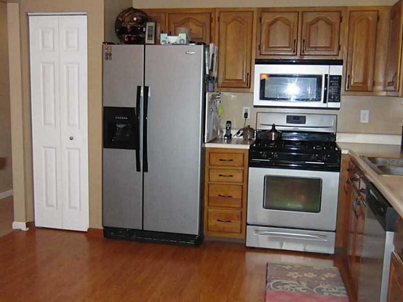 2965 Dutch Ridge Road Beaver, PA 15009 - Photo 3 of 25 Kitchen.