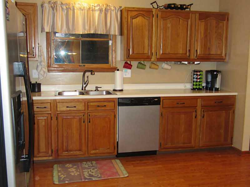 2965 Dutch Ridge Road Beaver, PA 15009 - Photo 8 of 25 Kitchen.
