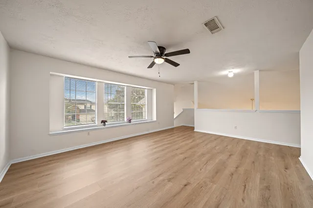 $1,950 | 21115 Hidden Bridle Court, Houston, TX 77073