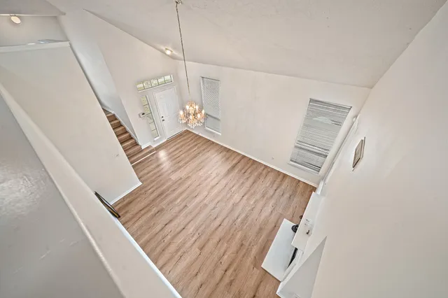 $1,950 | 21115 Hidden Bridle Court, Houston, TX 77073