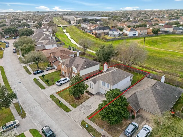 $1,950 | 21115 Hidden Bridle Court, Houston, TX 77073