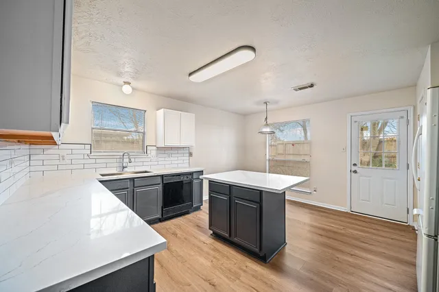 $1,950 | 21115 Hidden Bridle Court, Houston, TX 77073