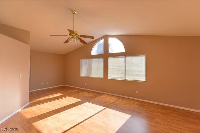 $2,800 | 1757 Beechnut Avenue, Henderson, NV 89074