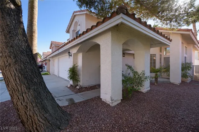 $2,800 | 1757 Beechnut Avenue, Henderson, NV 89074