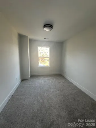$1,625 | 1228 4th St Lane Northeast, Hickory, NC 28601