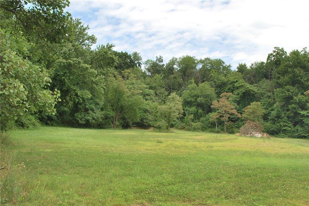 1028 Gringo Road Aliquippa, PA 15001 - Photo 2 of 10 Gallery Image 2