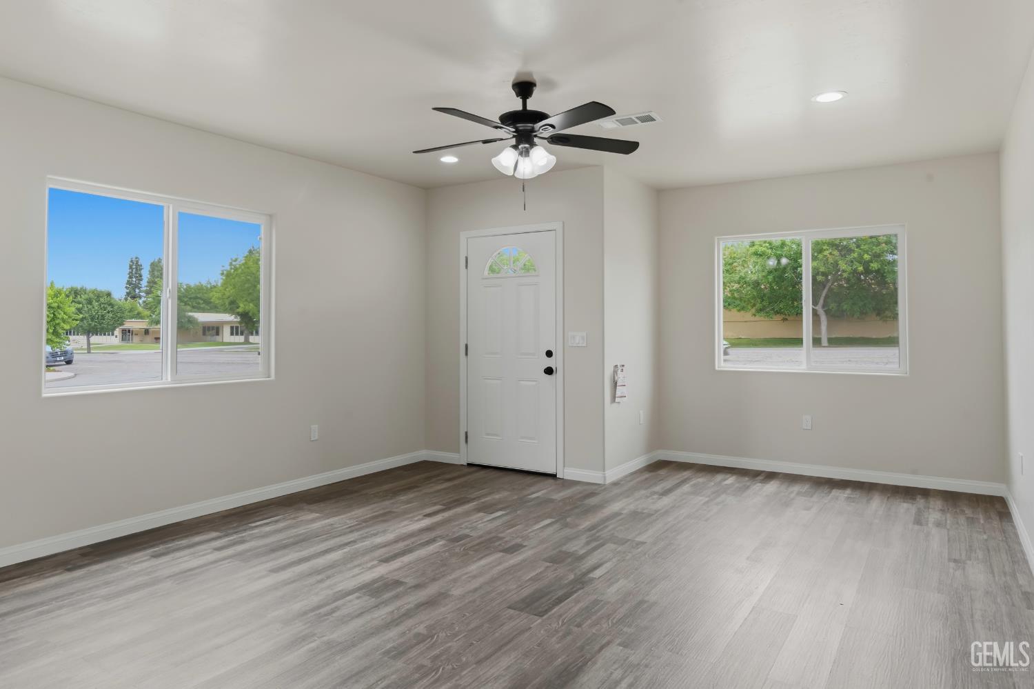 Undisclosed Address Taft, CA 93268 - Photo 11 of 30