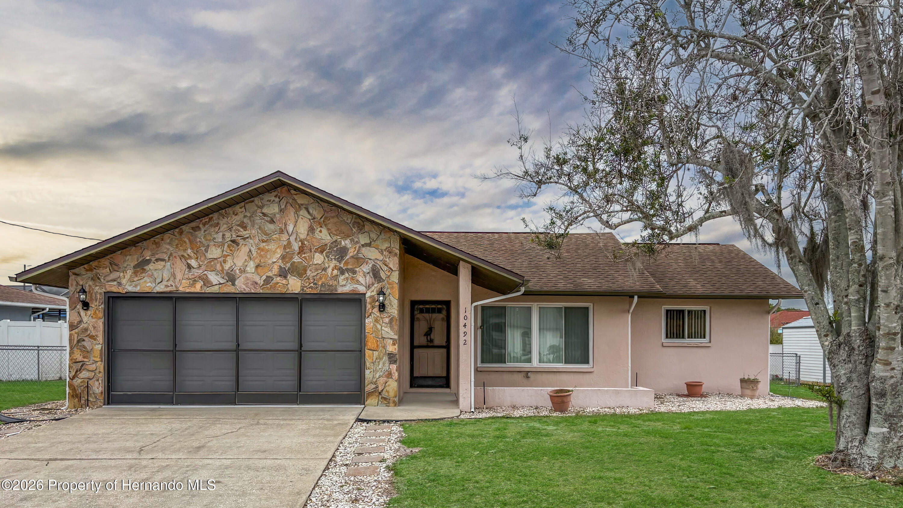 10492 Norvell Road Spring Hill, FL 34608 - Photo 1 of 9 Gallery Image 1
