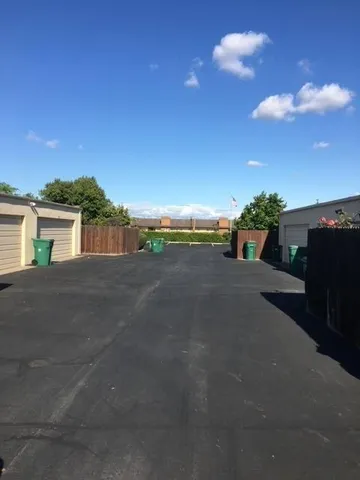 $249,950 | 945 South Clovis Avenue, Unit V, Fresno, CA 93727