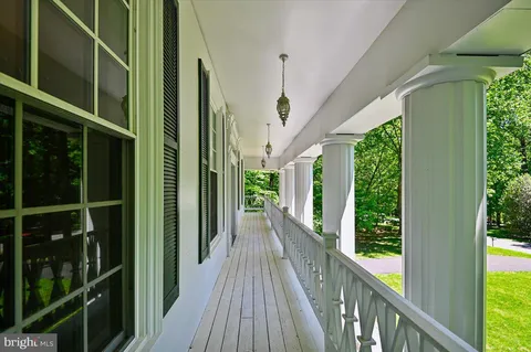 $1,625,000 | 7302 Meadow Wood Way, Clarksville, MD 21029