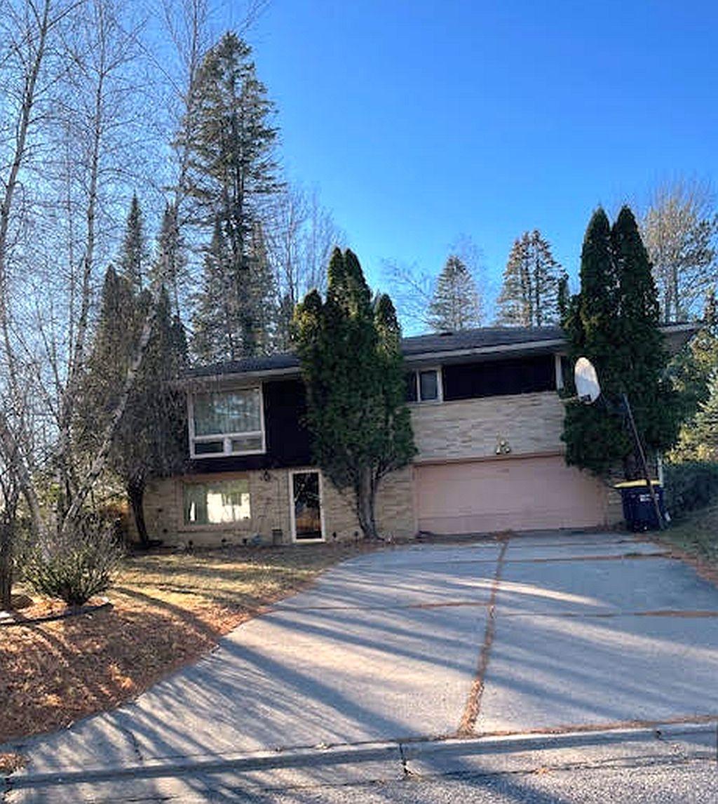 329 Hemlock Street Rhinelander, WI 54501 - Photo 1 of 27 Gallery Image 1