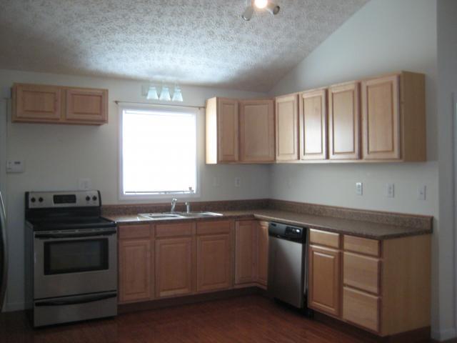 433 Stockbridge Road Columbus, OH 43207 - Photo 7 of 12 Gallery Image 7