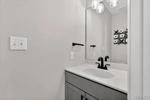 $435,000 | 5380 Shawnee View Court, Eureka, MO 63025