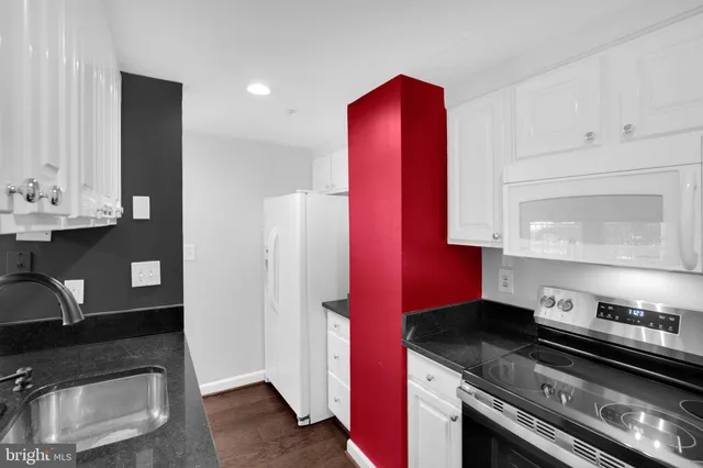 $379,900 | 1801 Calvert Street Northwest, Unit G9, Washington, DC 20009