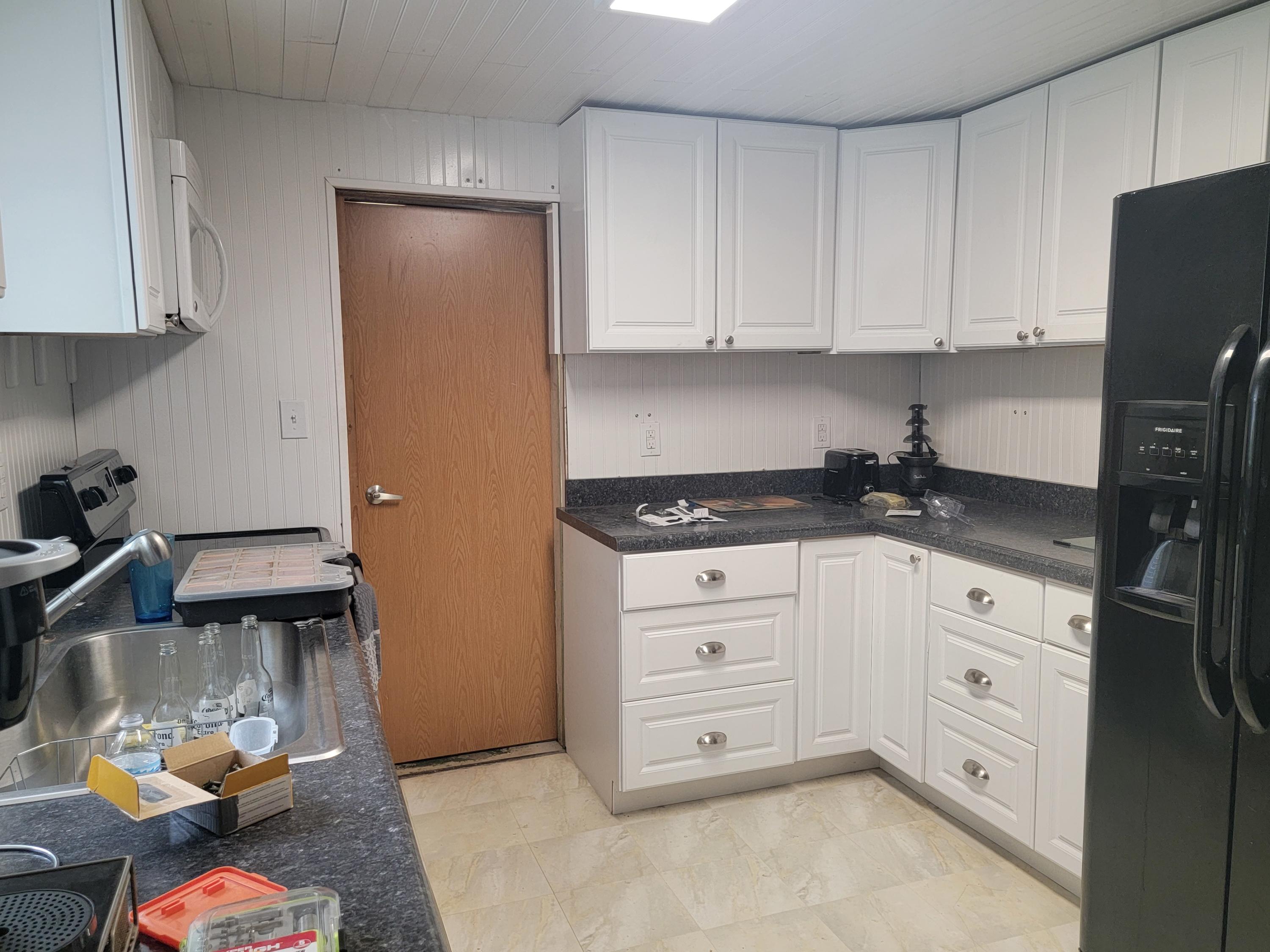 321 North Ruggles Street Bronson, MI 49028 - Photo 2 of 8 20210713_133502