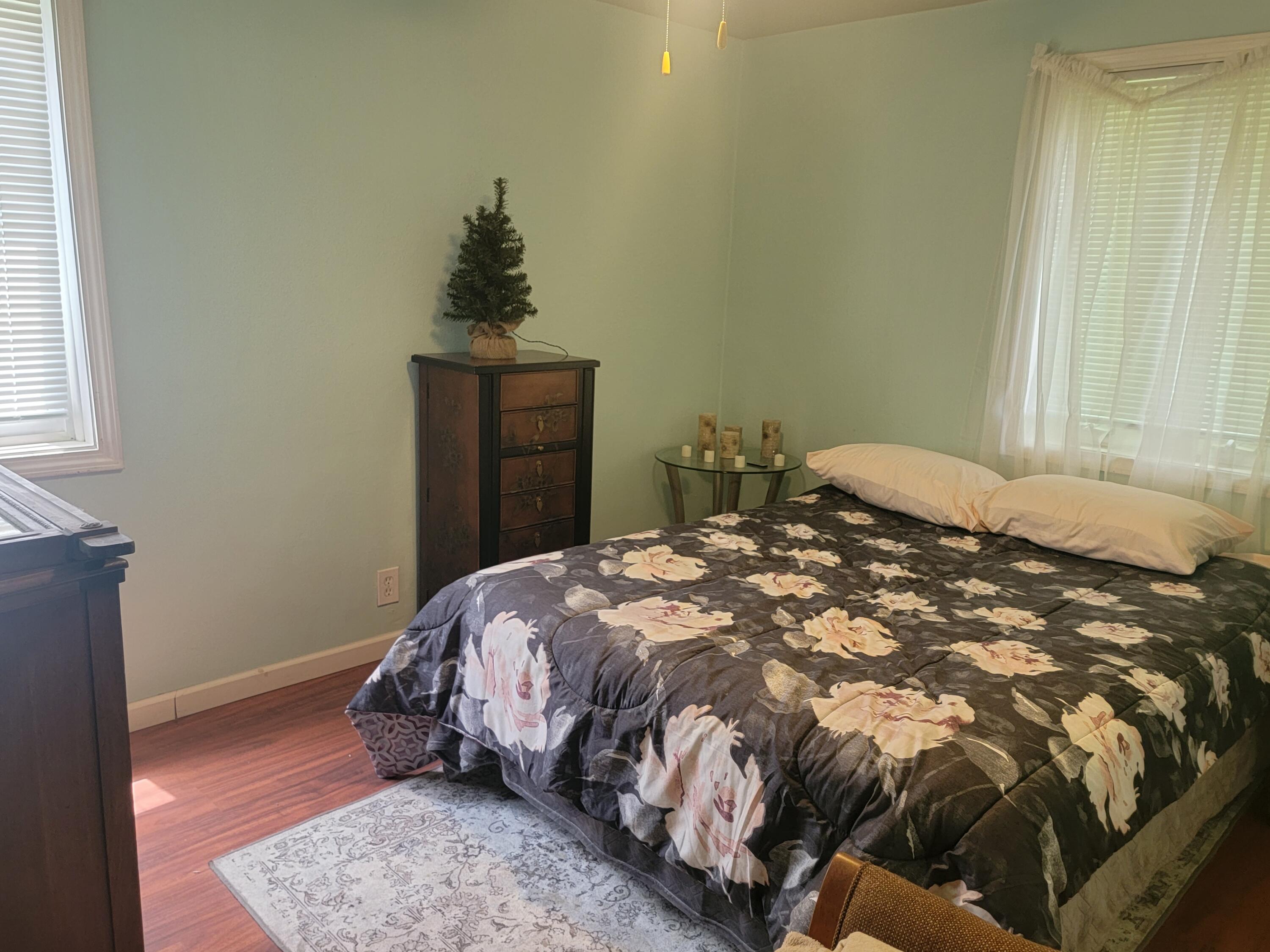 321 North Ruggles Street Bronson, MI 49028 - Photo 4 of 8 20210713_133558 (2)