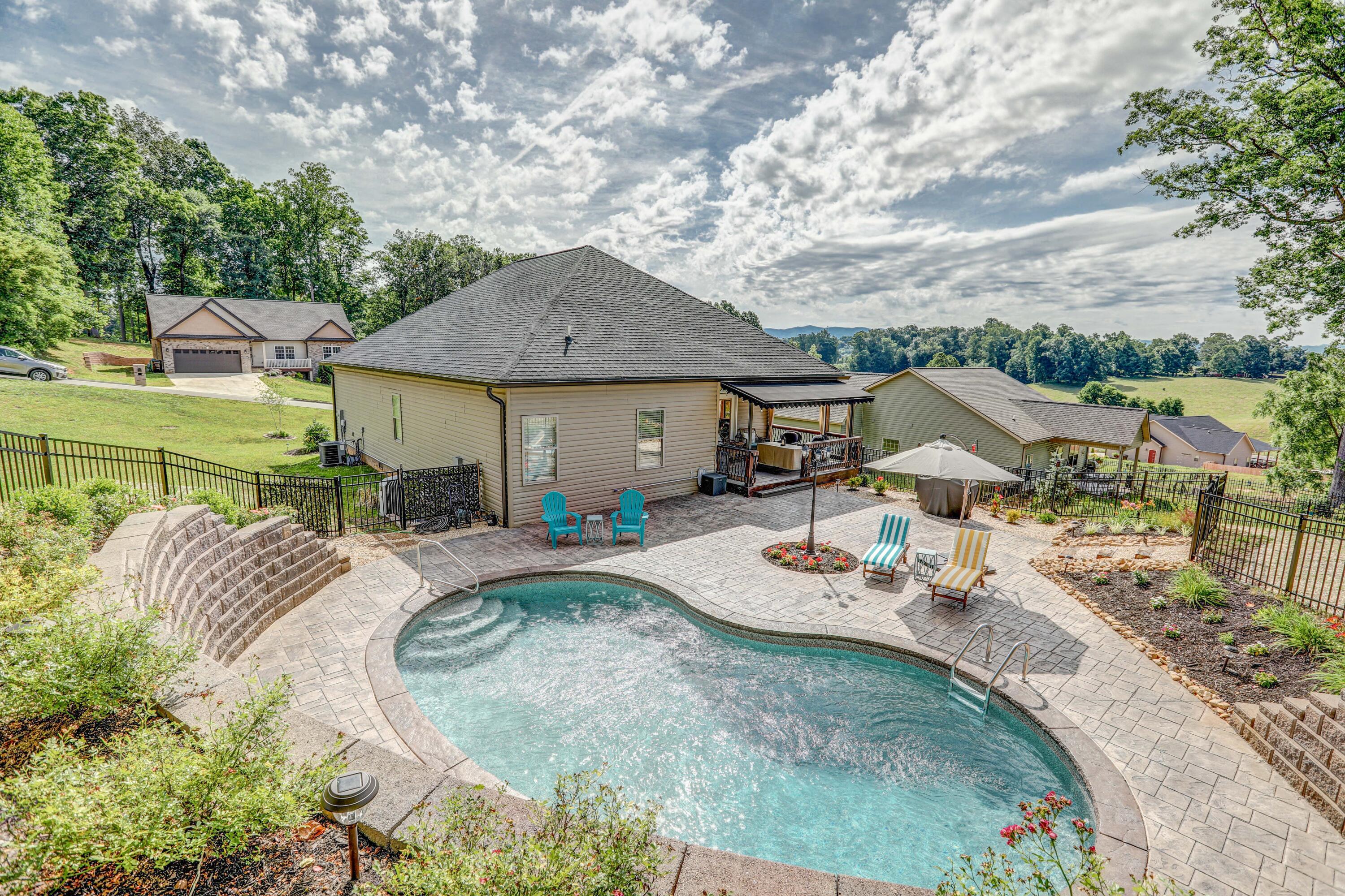 753 Pasture Ridge Road Piney Flats, TN 37686 - Photo 4 of 36 B42A8503_4_5_6_7