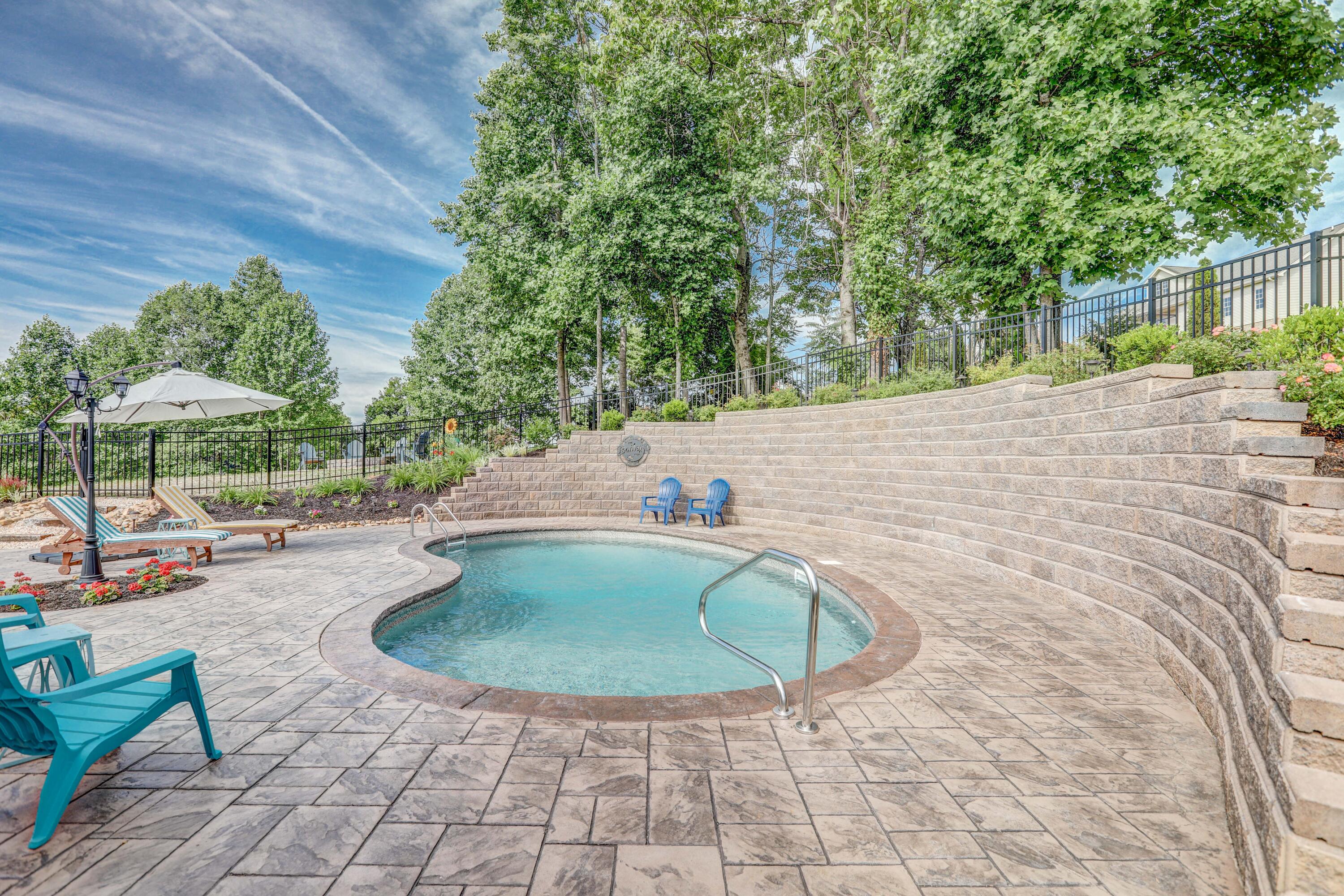 753 Pasture Ridge Road Piney Flats, TN 37686 - Photo 7 of 36 B42A8533_4_5_6_7