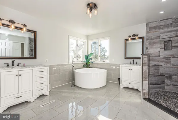 $769,900 | 10 Ringed Neck Lane, Camden Wyoming, DE 19934