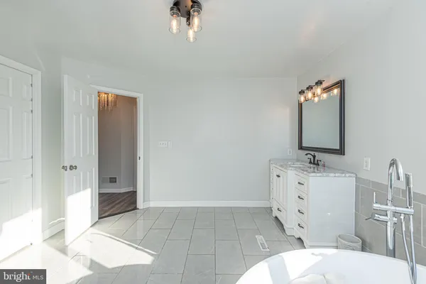 $769,900 | 10 Ringed Neck Lane, Camden Wyoming, DE 19934