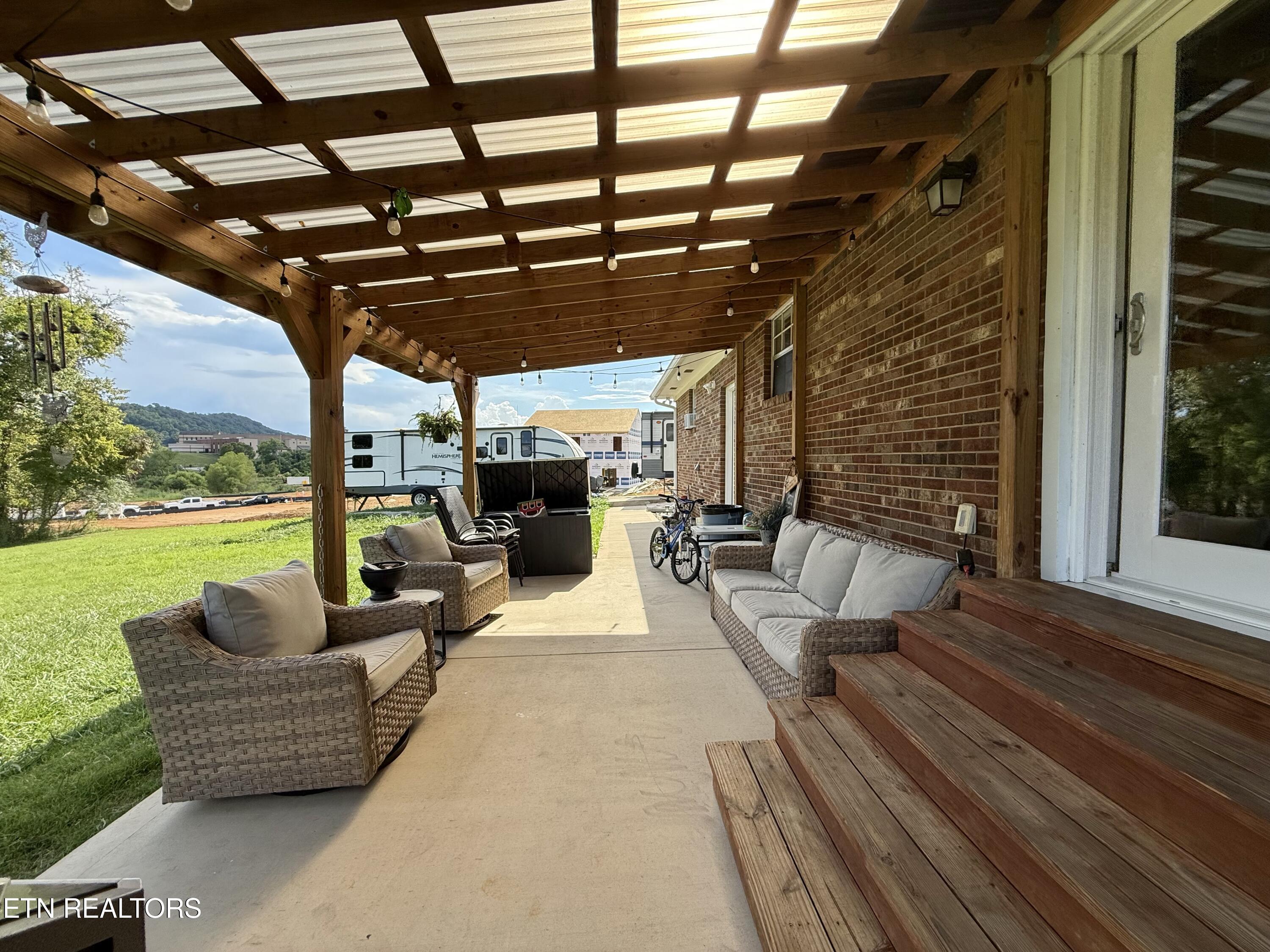 7600 East Emory Road Corryton, TN 37721 - Photo 22 of 24 IMG_0822