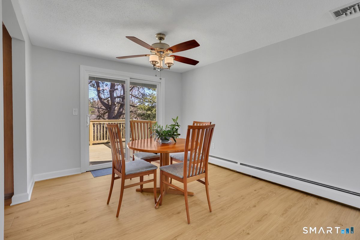 8 Blue Meadow Road Middletown, CT 06457 - Photo 14 of 26