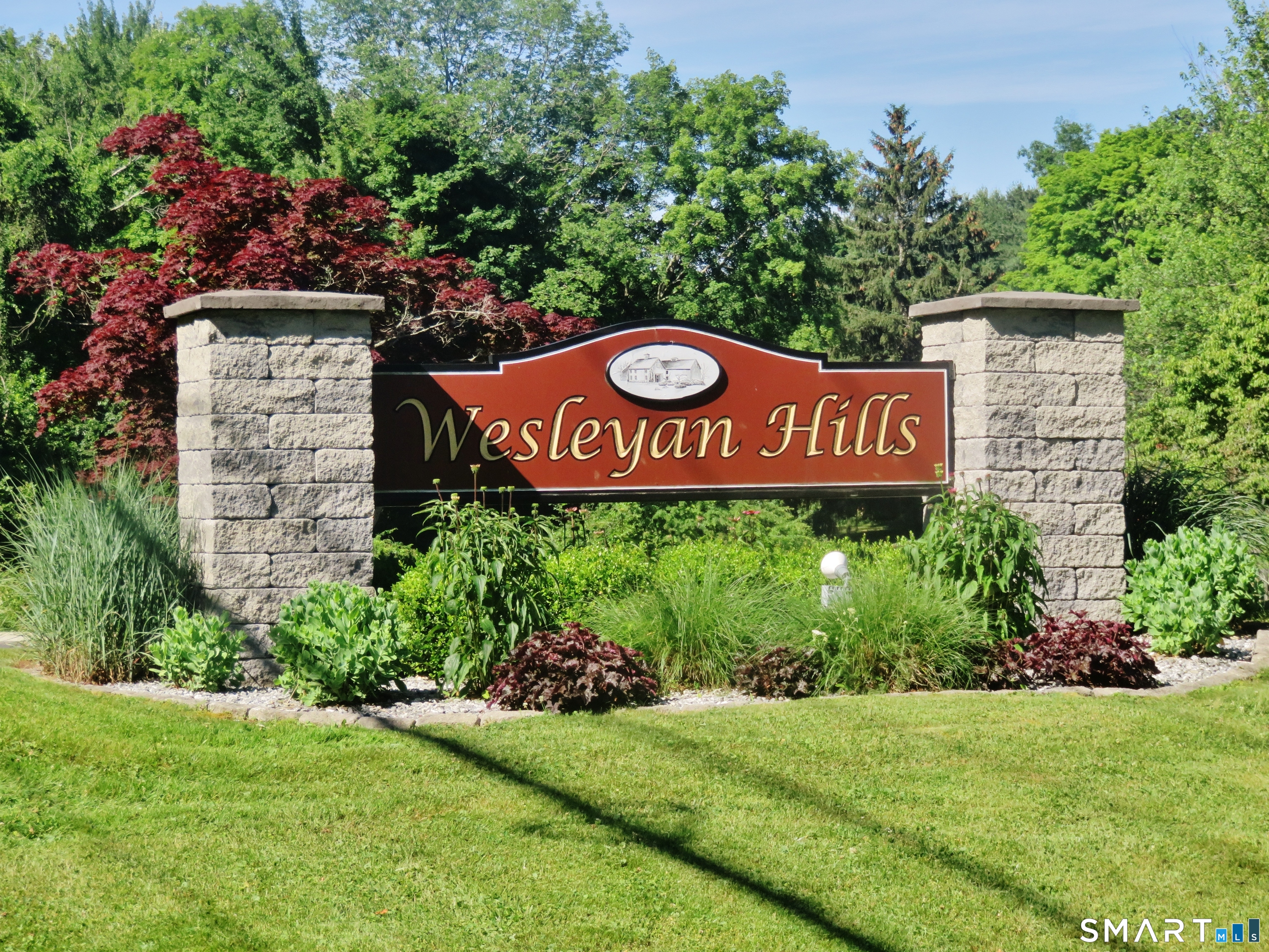 8 Blue Meadow Road Middletown, CT 06457 - Photo 3 of 26